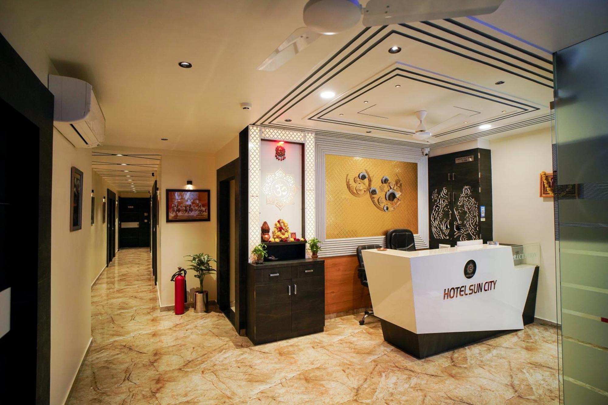 Hotel Suncity Ahmedabad Extérieur photo